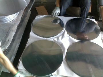 Chine Étirage 1100 profond de plat en aluminium rond en aluminium enduit de produits d'alliage d'O fournisseur
