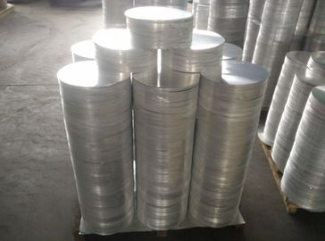 Chine L'alliage a enduit l'étirage 1100 profond de plat en aluminium rond en aluminium de cercle d'O fournisseur