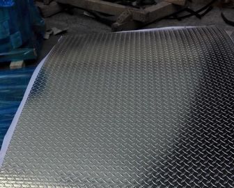 Chine Enduit en aluminium de formage à froid de Rolls de feuille de force pas de relief pour le bateau fournisseur