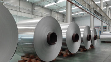 Chine le moulin industriel de 1100 1050 1060 3003 5052 0.3-3.8mm a fini la bobine en aluminium pour la toiture et toute autre industrie fournisseur