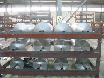 Chine 0,006 millimètres au papier d'aluminium de petit pain enorme de ménage de 0.1mm/à bobine en aluminium laminés à chaud et laminants à froid fournisseur